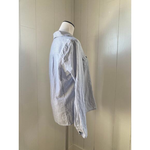 Dockers Blue & White Striped Buttondown, Size M - Picture 2 of 7